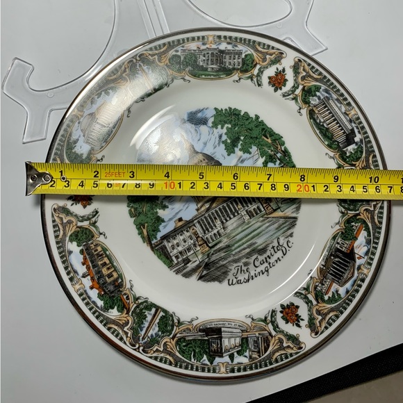 The Capital of Washington D.C. Souvenir Plate 10 Inches Colorful Gold Rimmed - Picture 8 of 14